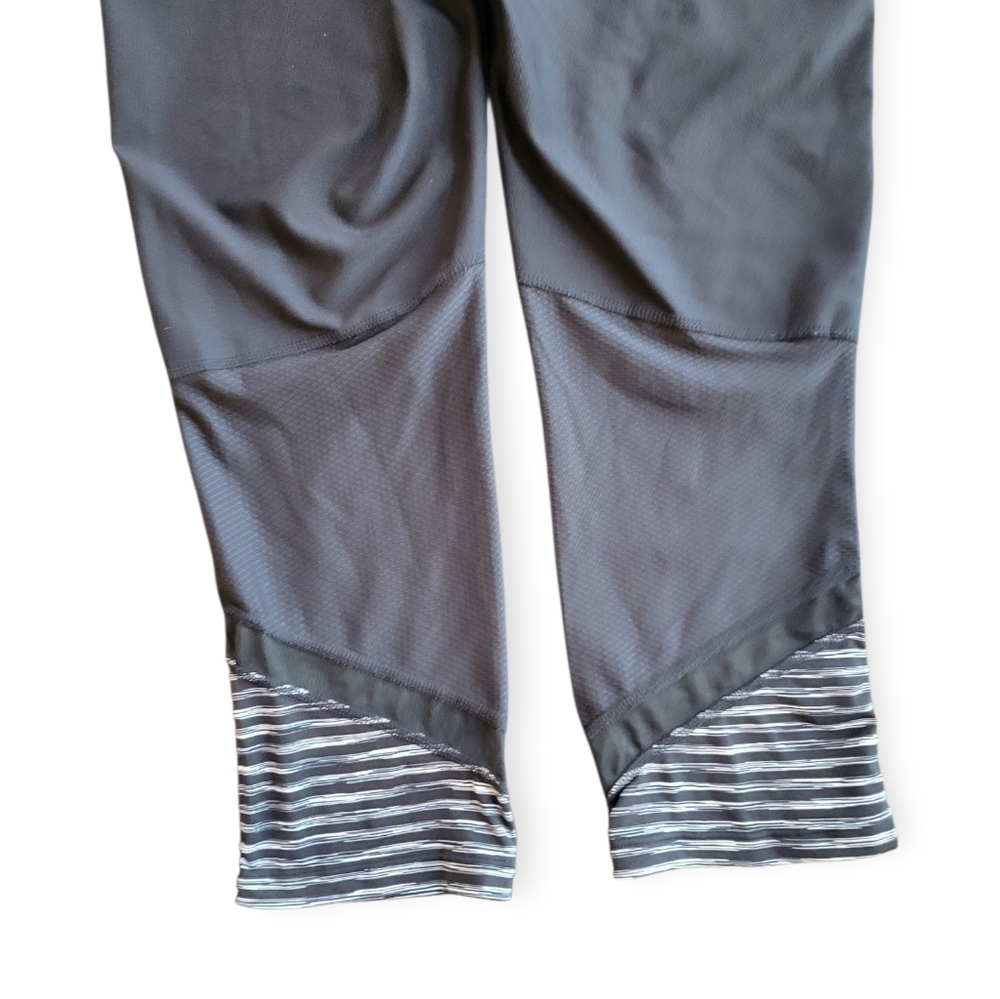 Xersion Capris - Picture 3 of 6